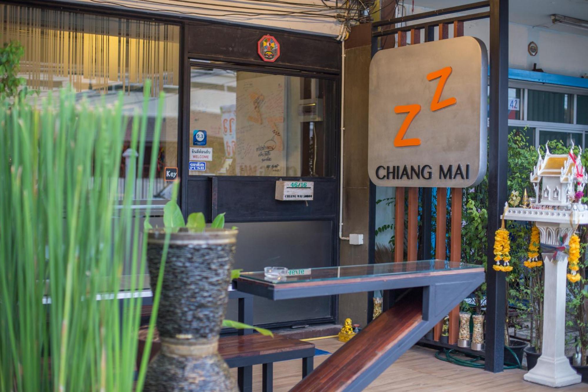 Zz Hostel Chiang Mai Exterior photo